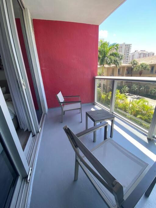 Amazing Studio Beach Walking Distance! 26B Hallandale Beach Exterior photo