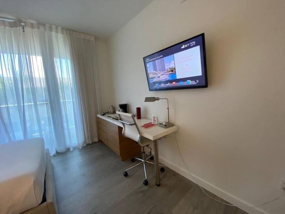 Amazing Studio Beach Walking Distance! 26B Hallandale Beach Exterior photo