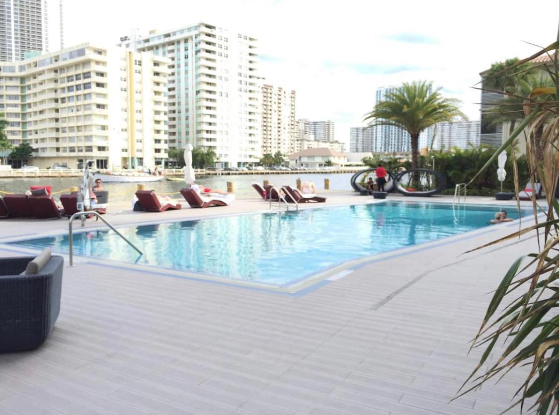 Amazing Studio Beach Walking Distance! 26B Hallandale Beach Exterior photo